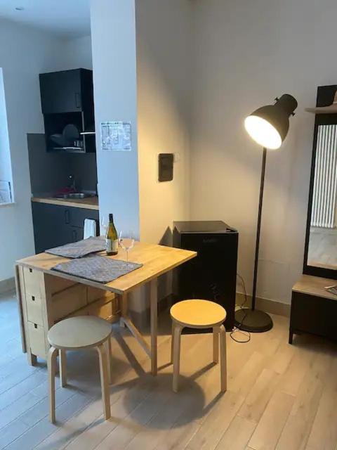 La Petite Famille Aparthotel Corchiano Екстериор снимка